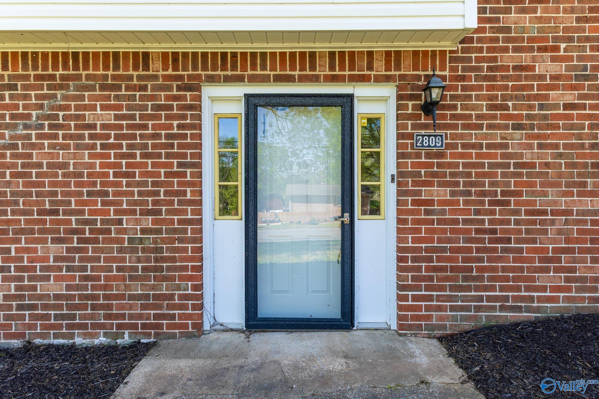 2809 Brett Road, Huntsville, Alabama image 4