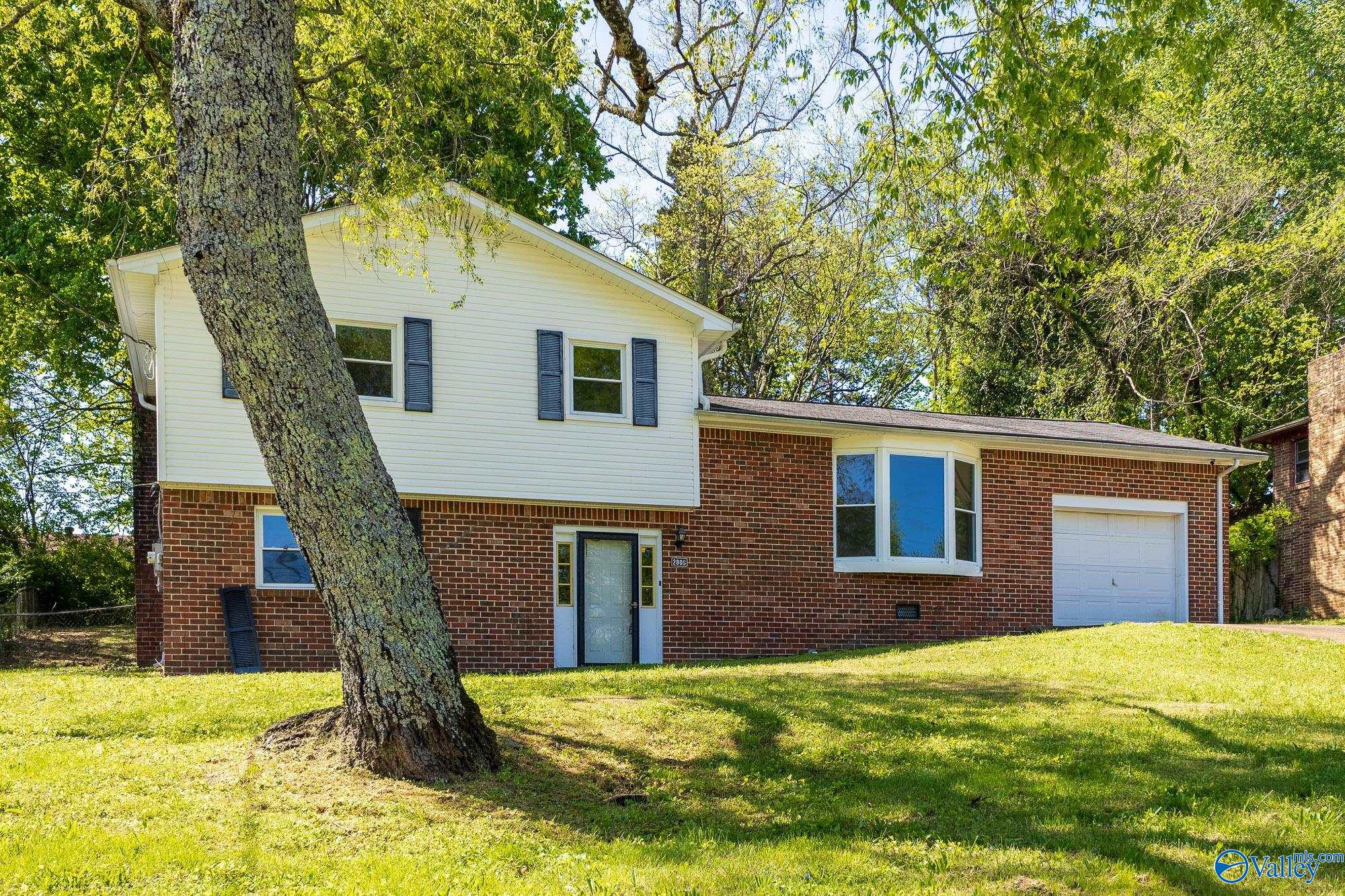 2809 Brett Road, Huntsville, Alabama image 2