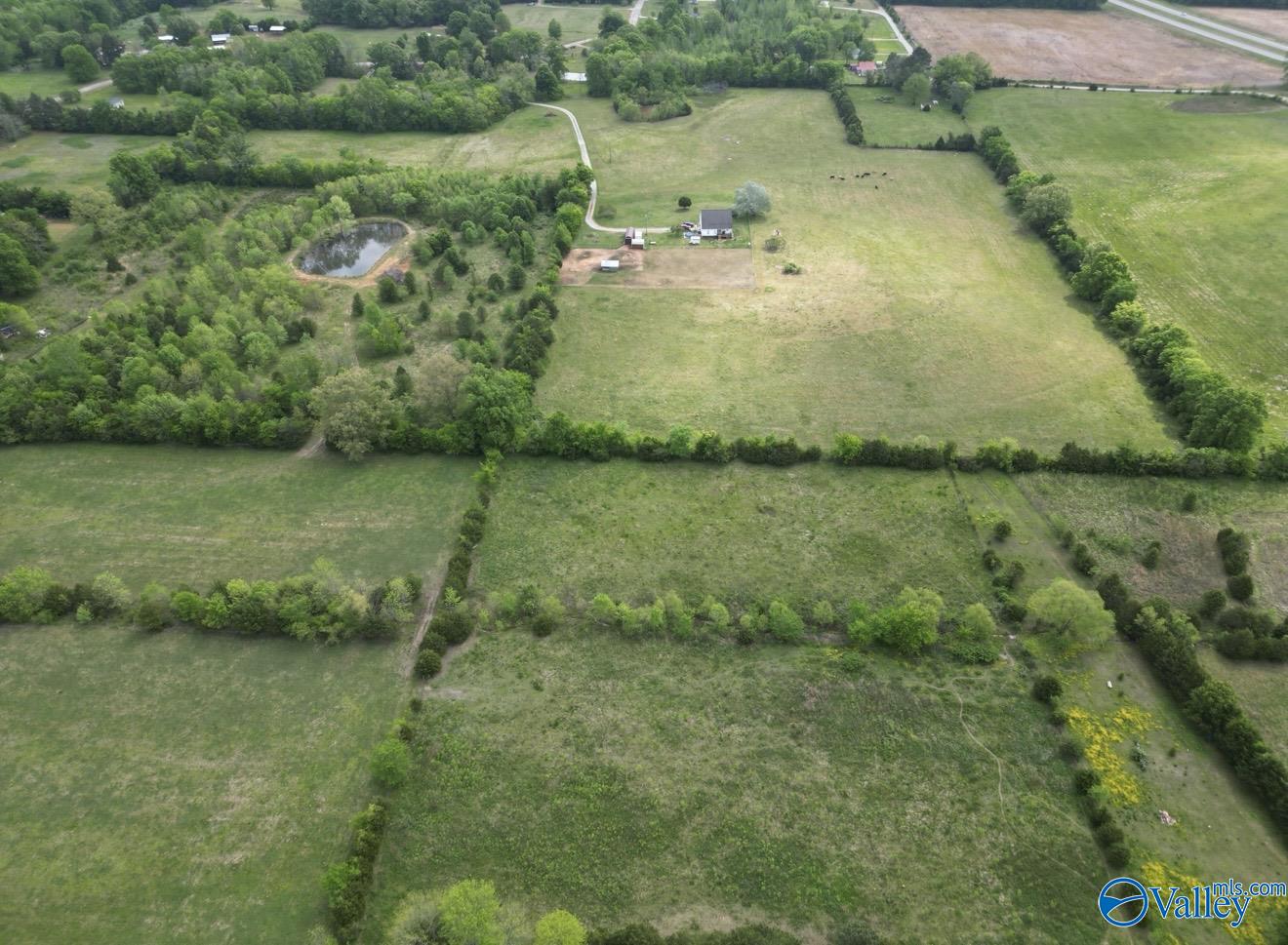 30.7 acres County Road 123