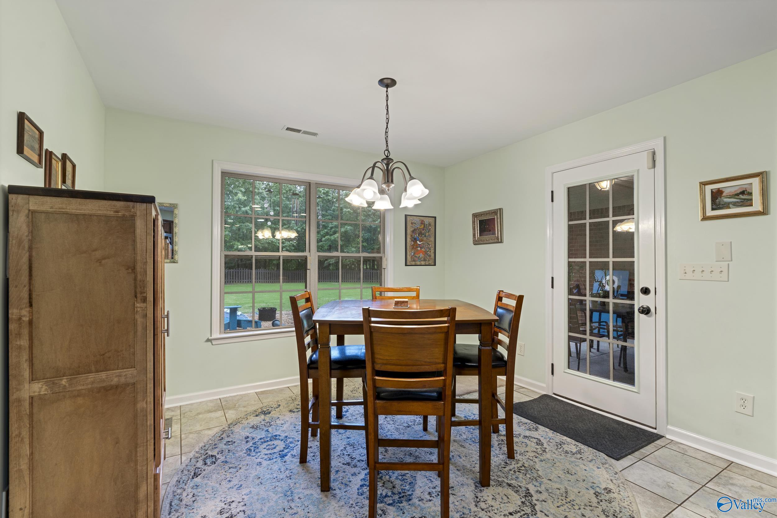 110 Windledge Place, Harvest, Alabama image 5