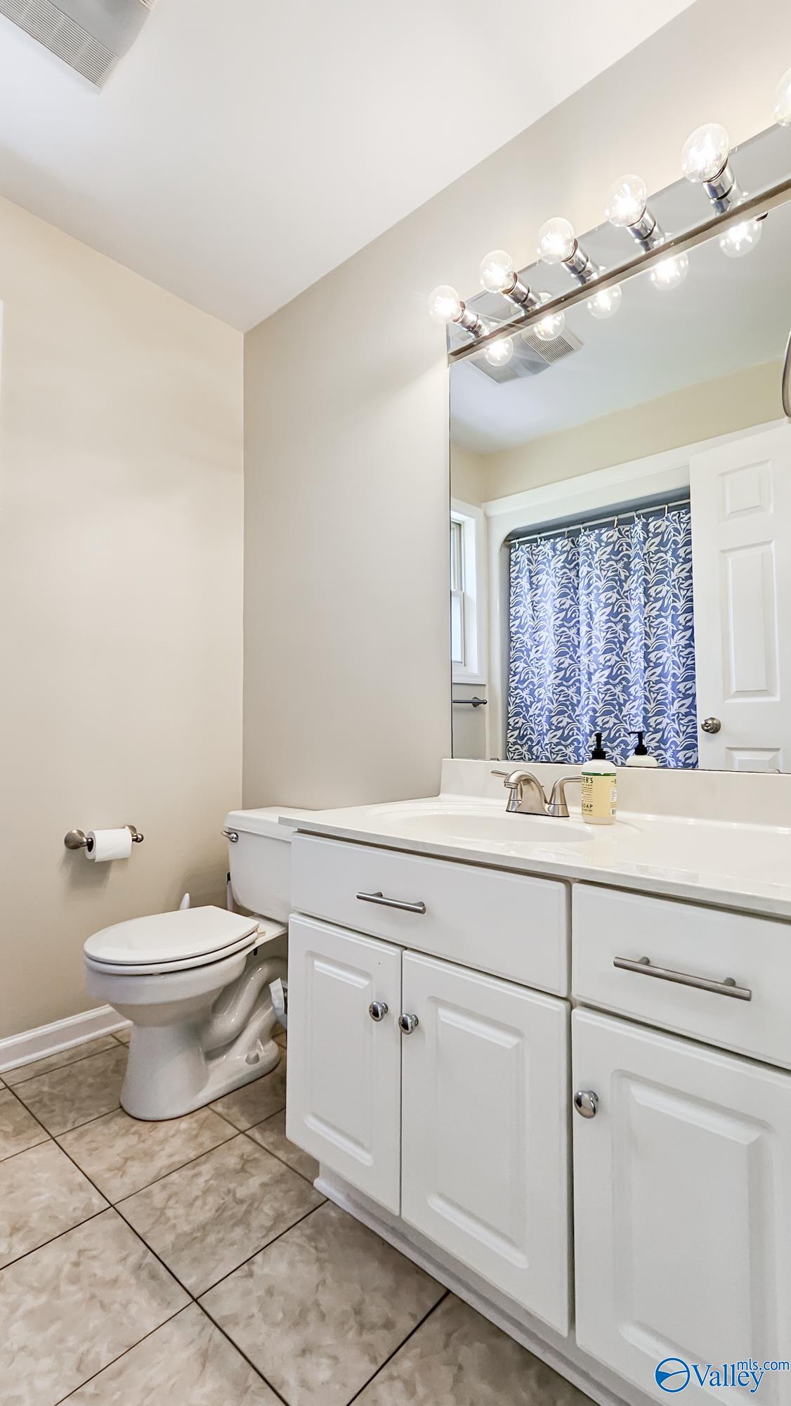 9568 Hawkins Drive, Athens, Alabama image 20
