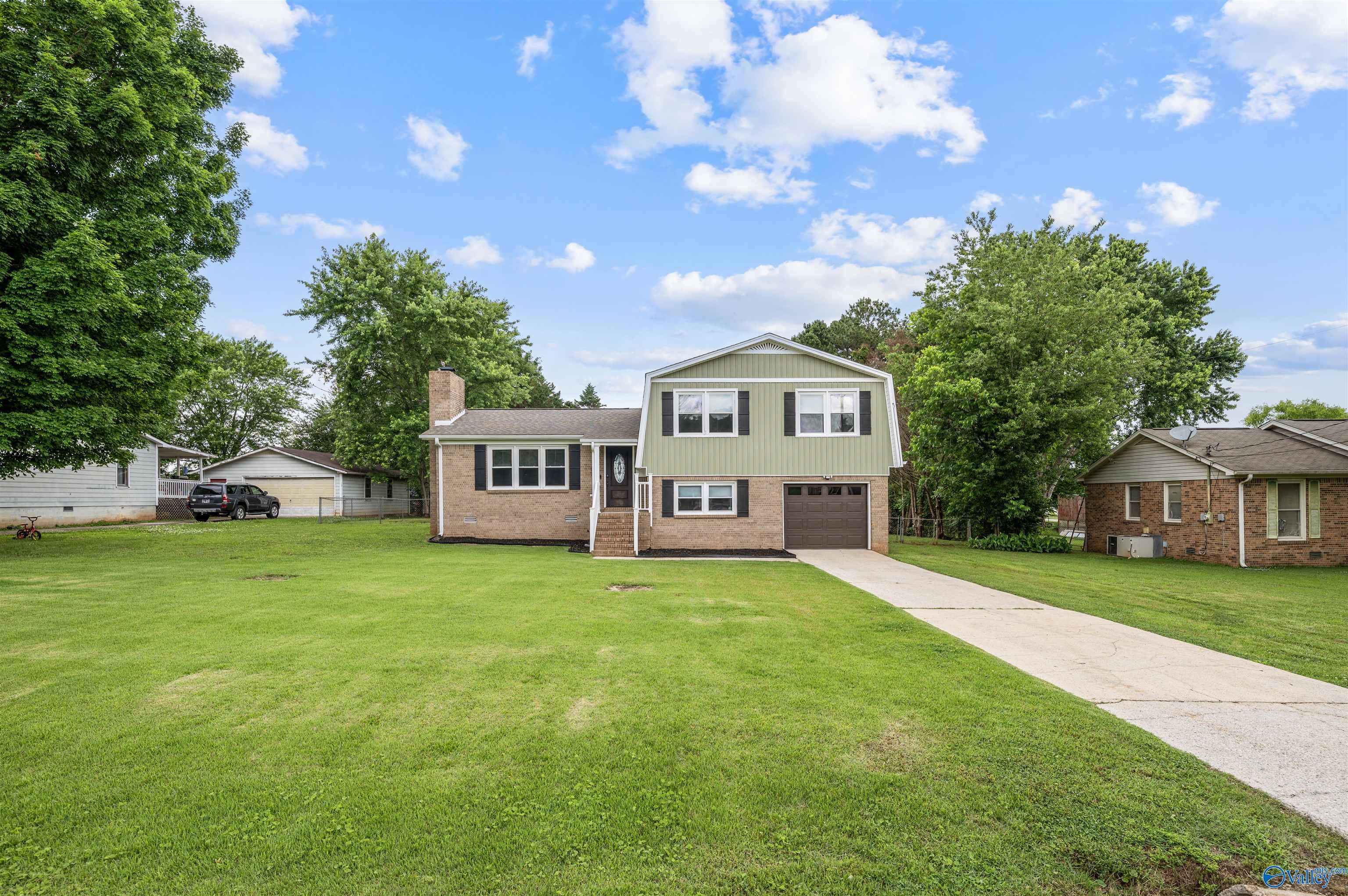 103 Mcfarlen Drive