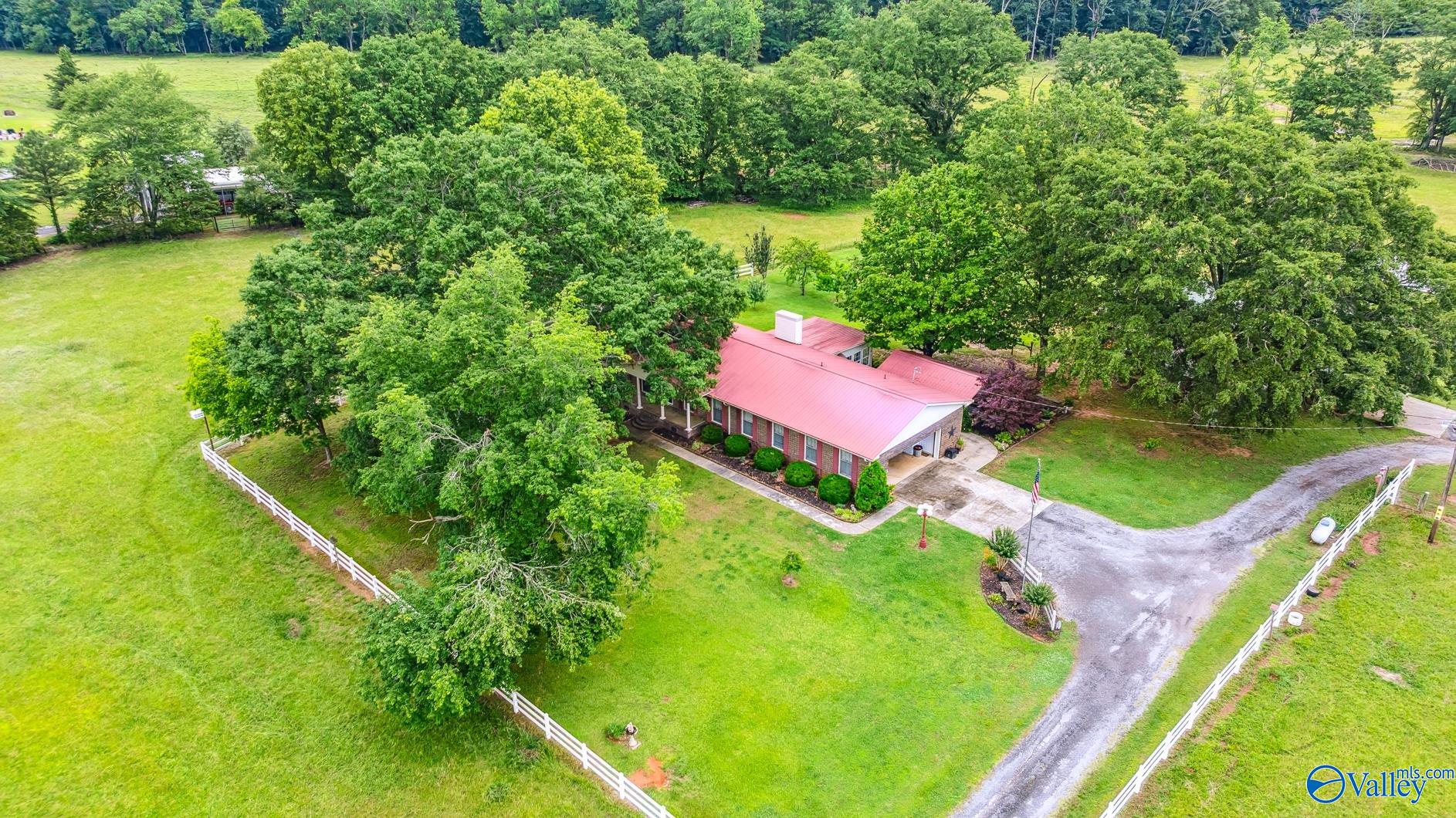 113 Jarrett Road, Hartselle, Alabama image 9