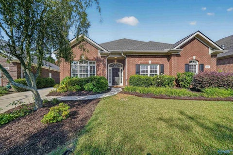 Homes For Sale - 106 Indian Valley Road<br/> Huntsville, AL 35806