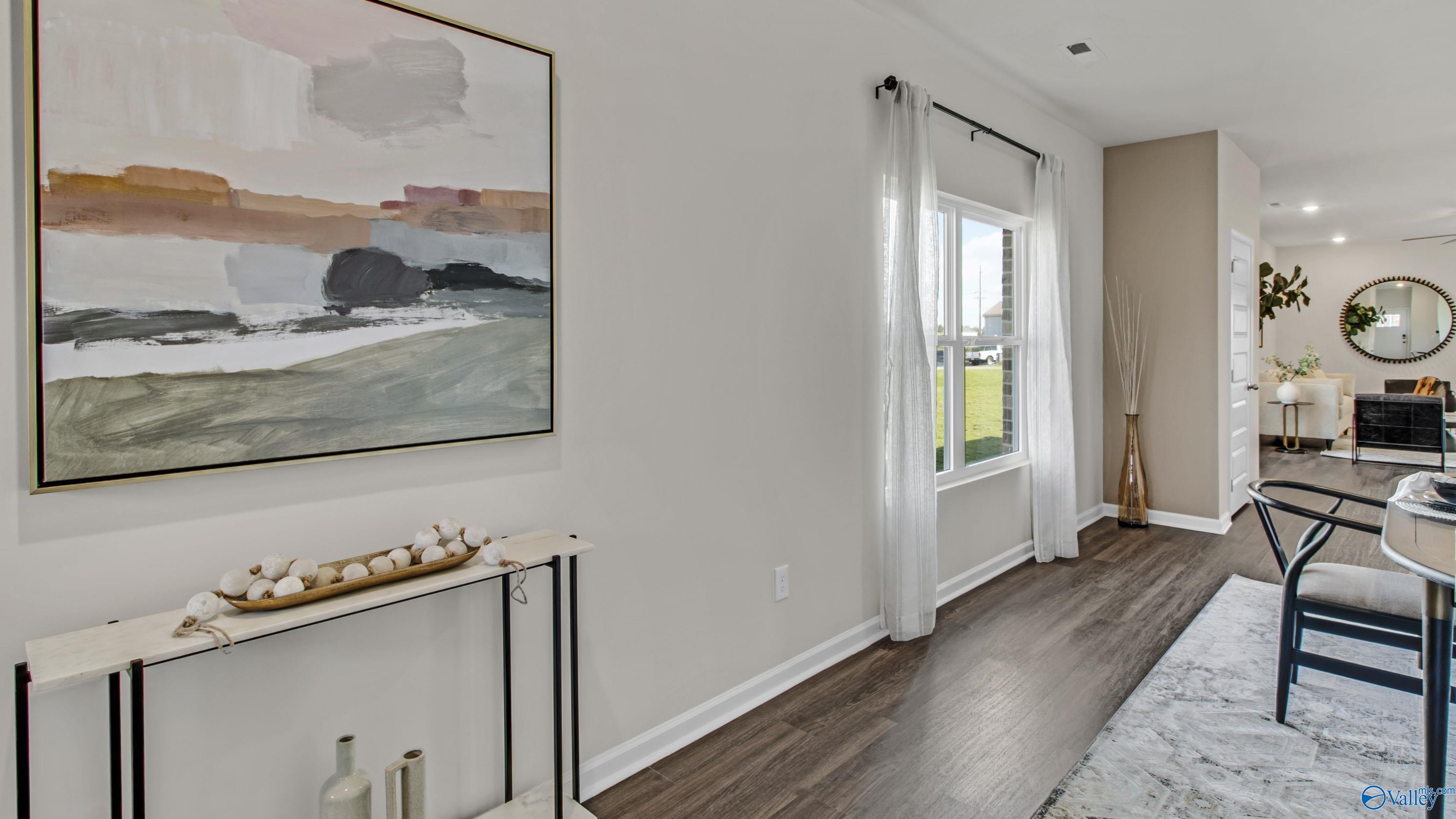 3302 Cool Springs Avenue SW