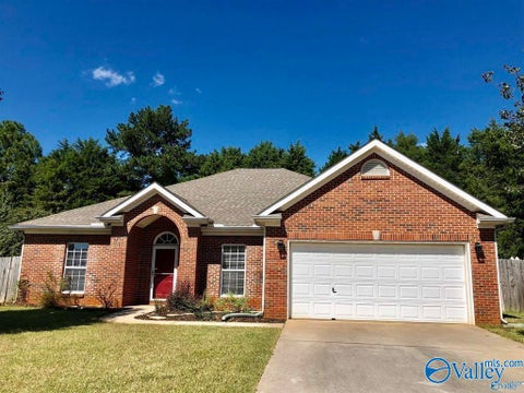 Homes For Rent - 216 Horseshoe Bend<br/> Madison, AL 35758