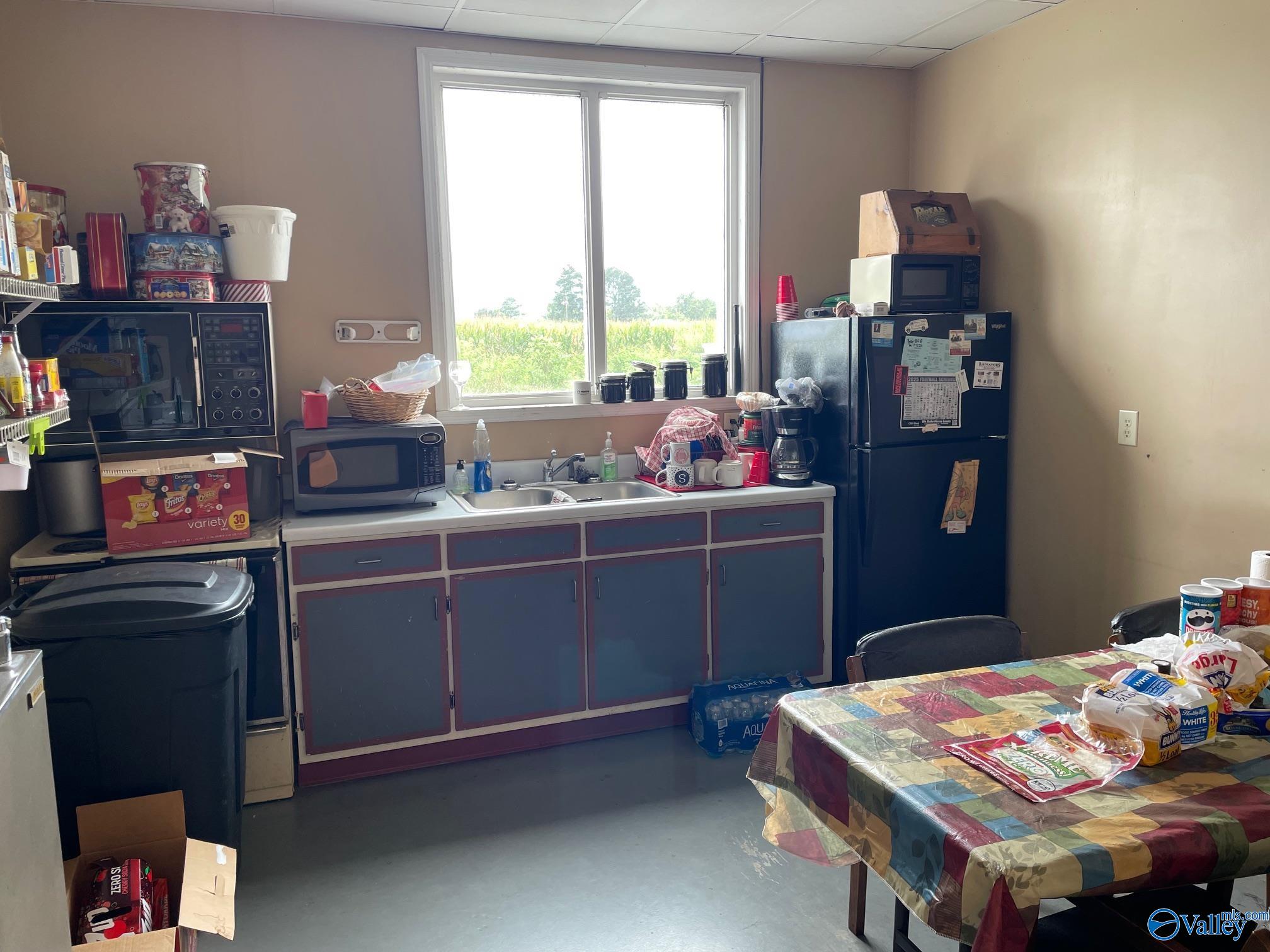 Owens Cross Roads, Alabama 35763, United States, ,3 BathroomsBathrooms,Commercial,Active,191606