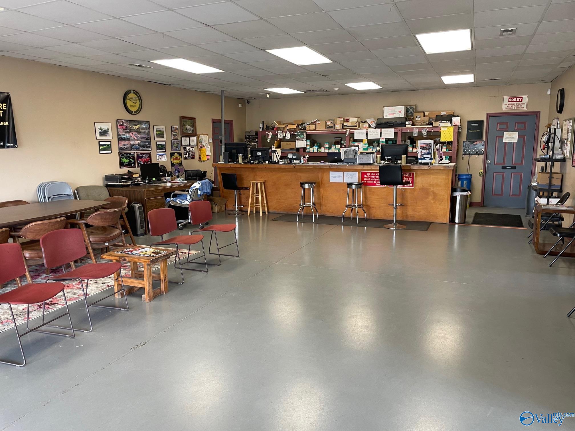 Owens Cross Roads, Alabama 35763, United States, ,3 BathroomsBathrooms,Commercial,Active,191606