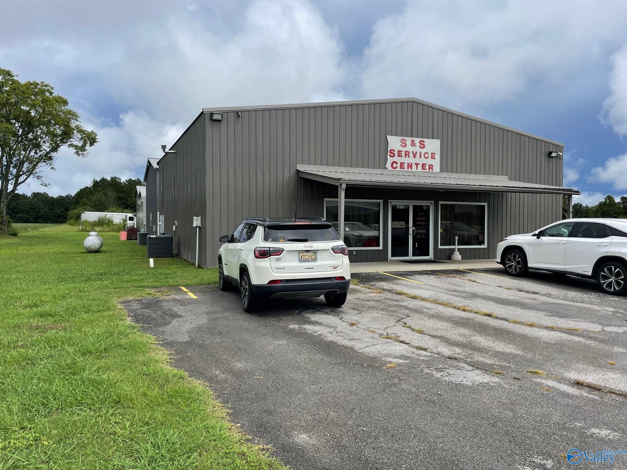 Owens Cross Roads, Alabama 35763, United States, ,3 BathroomsBathrooms,Commercial,Active,191606