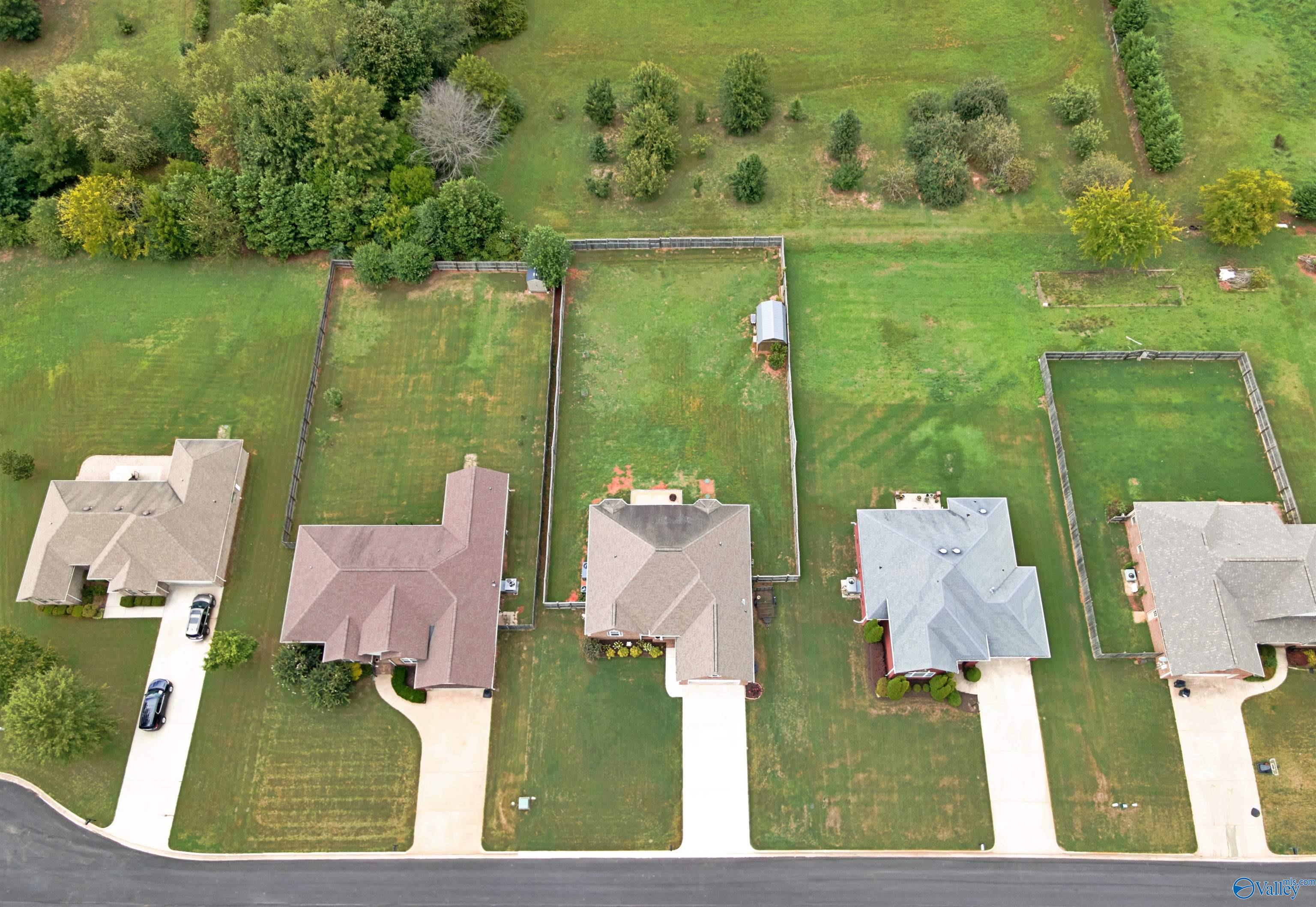 25739 Iron Gate Drive, Madison, Alabama image 37