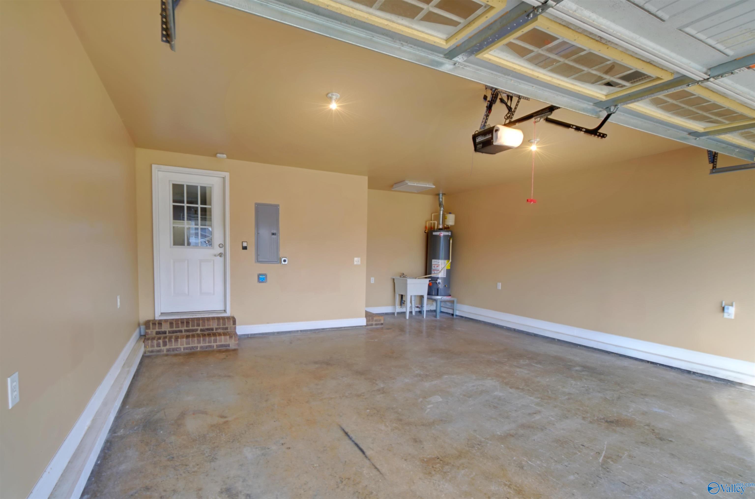 25739 Iron Gate Drive, Madison, Alabama image 40
