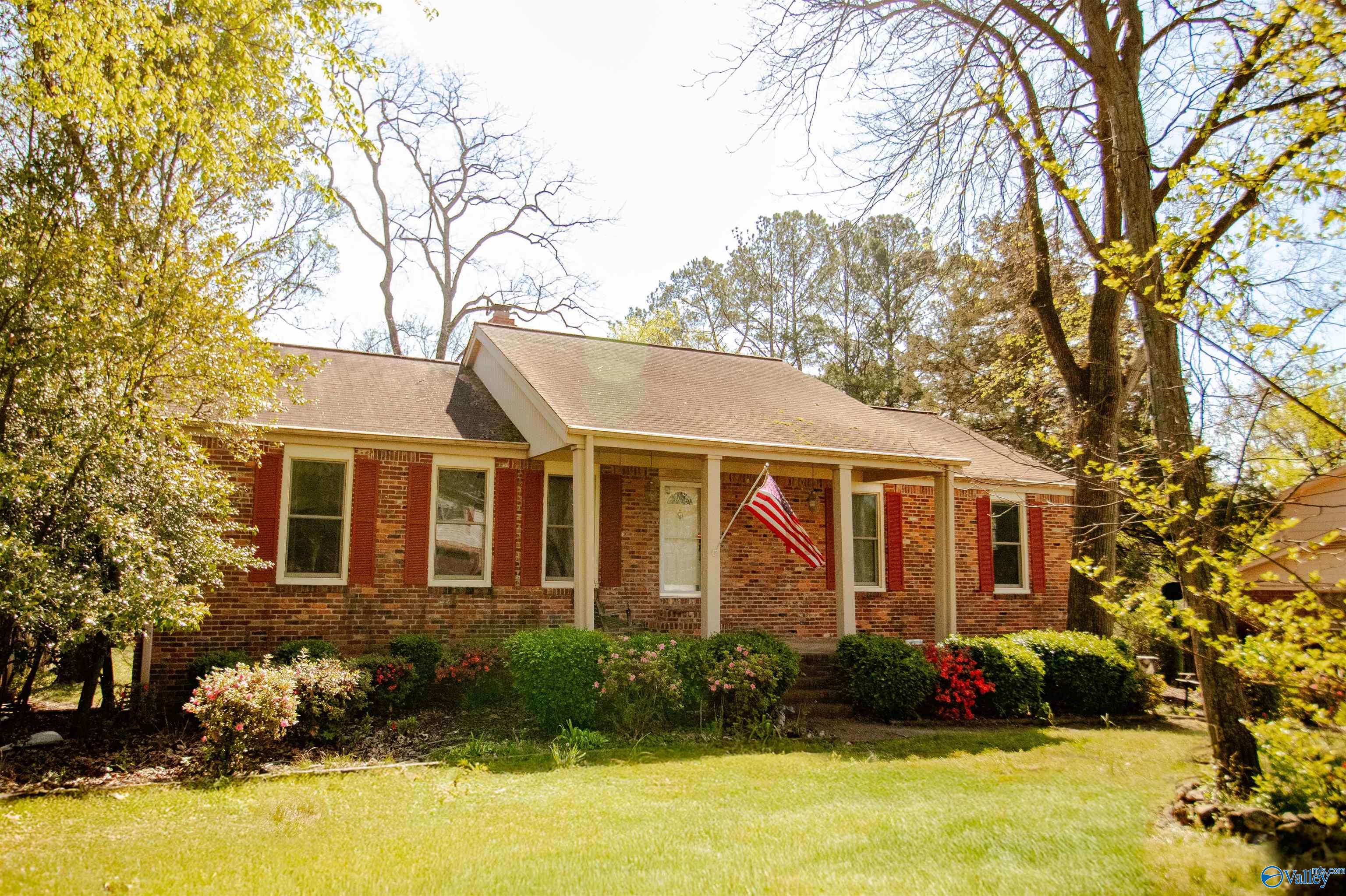 1910 Rosalie Ridge Drive, Huntsville, Alabama image 2