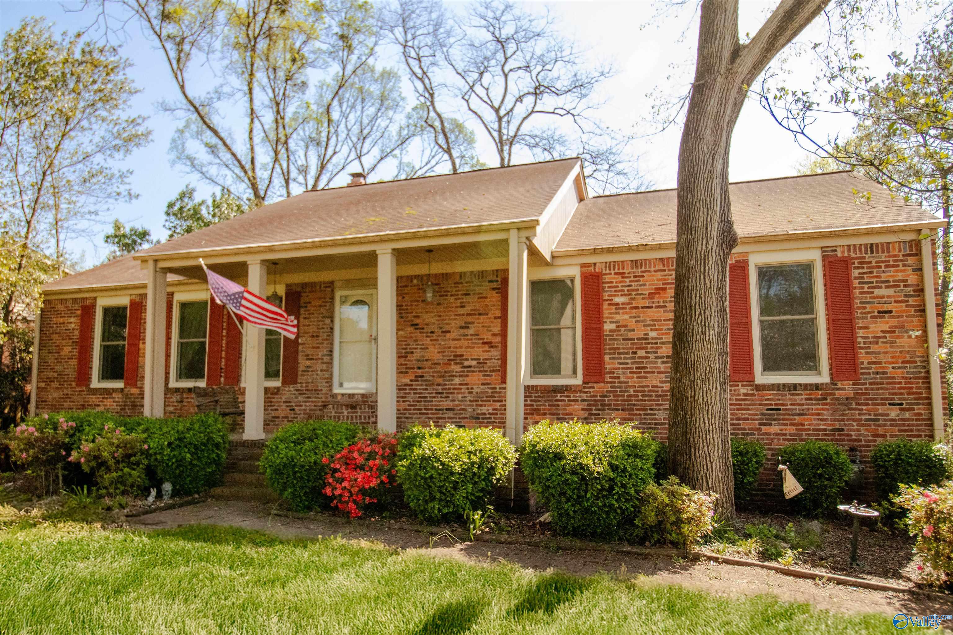 1910 Rosalie Ridge Drive, Huntsville, Alabama image 1