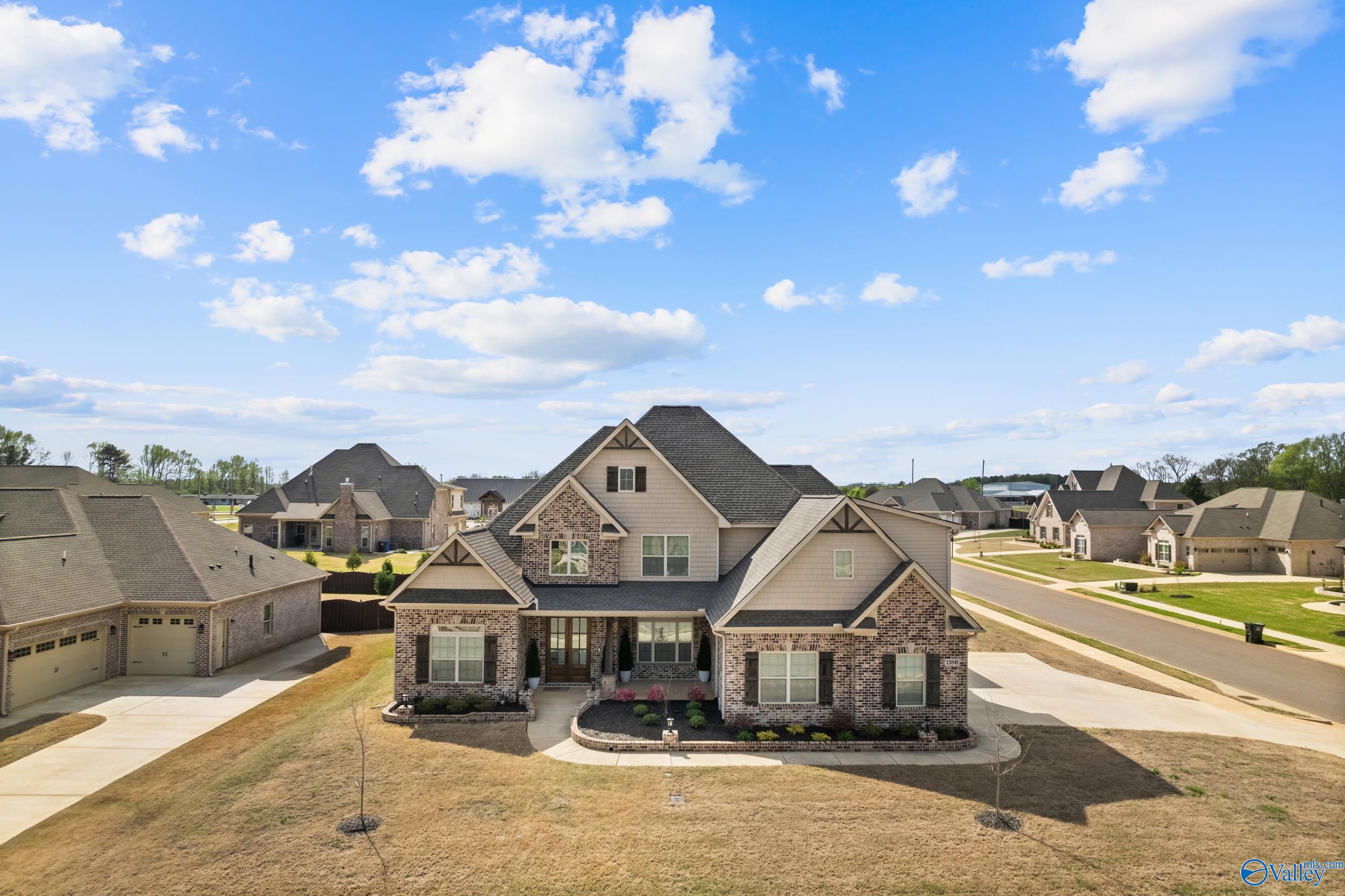 13841 Front Nine Drive, Athens, Alabama image 11