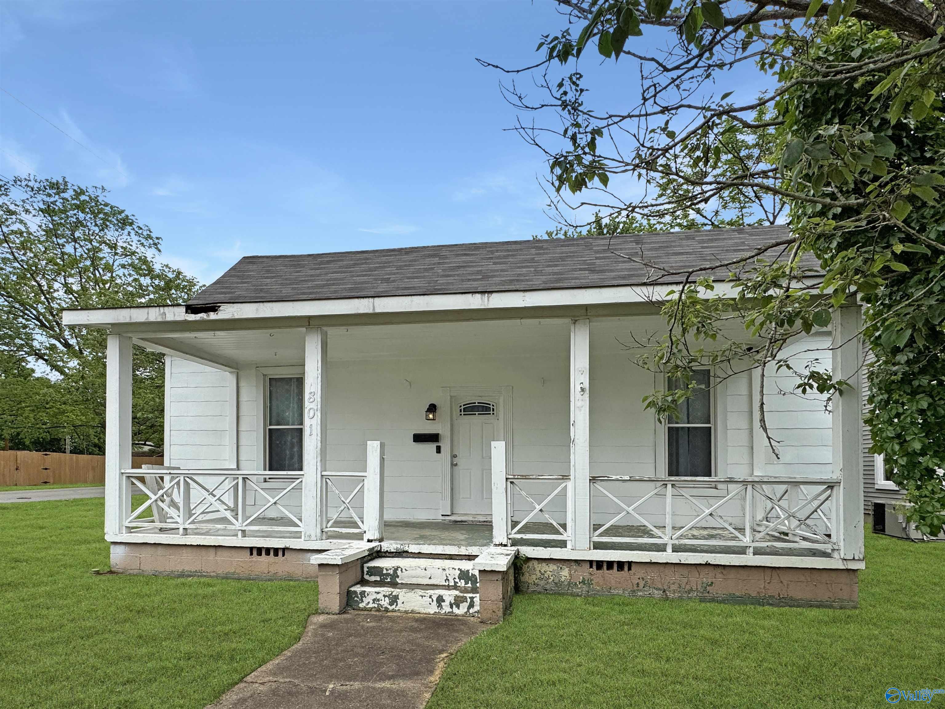 801 Halsey Avenue, Huntsville, Alabama image 1