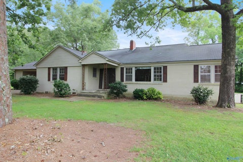 Homes For Sale - 702 Tidmore Bend Road<br/> Gadsden, AL 35901