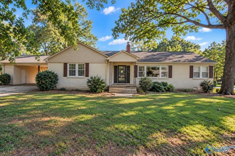 Homes For Sale - 702 Tidmore Bend Road<br/> Gadsden, AL 35901