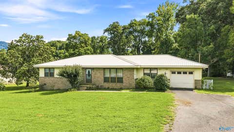 Homes For Sale - 304 35th Street Nw St<br/> Fort Payne, AL 35967