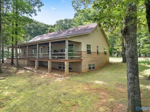 Homes For Sale - 75 County Road 610<br/> Rogersville, AL 35652
