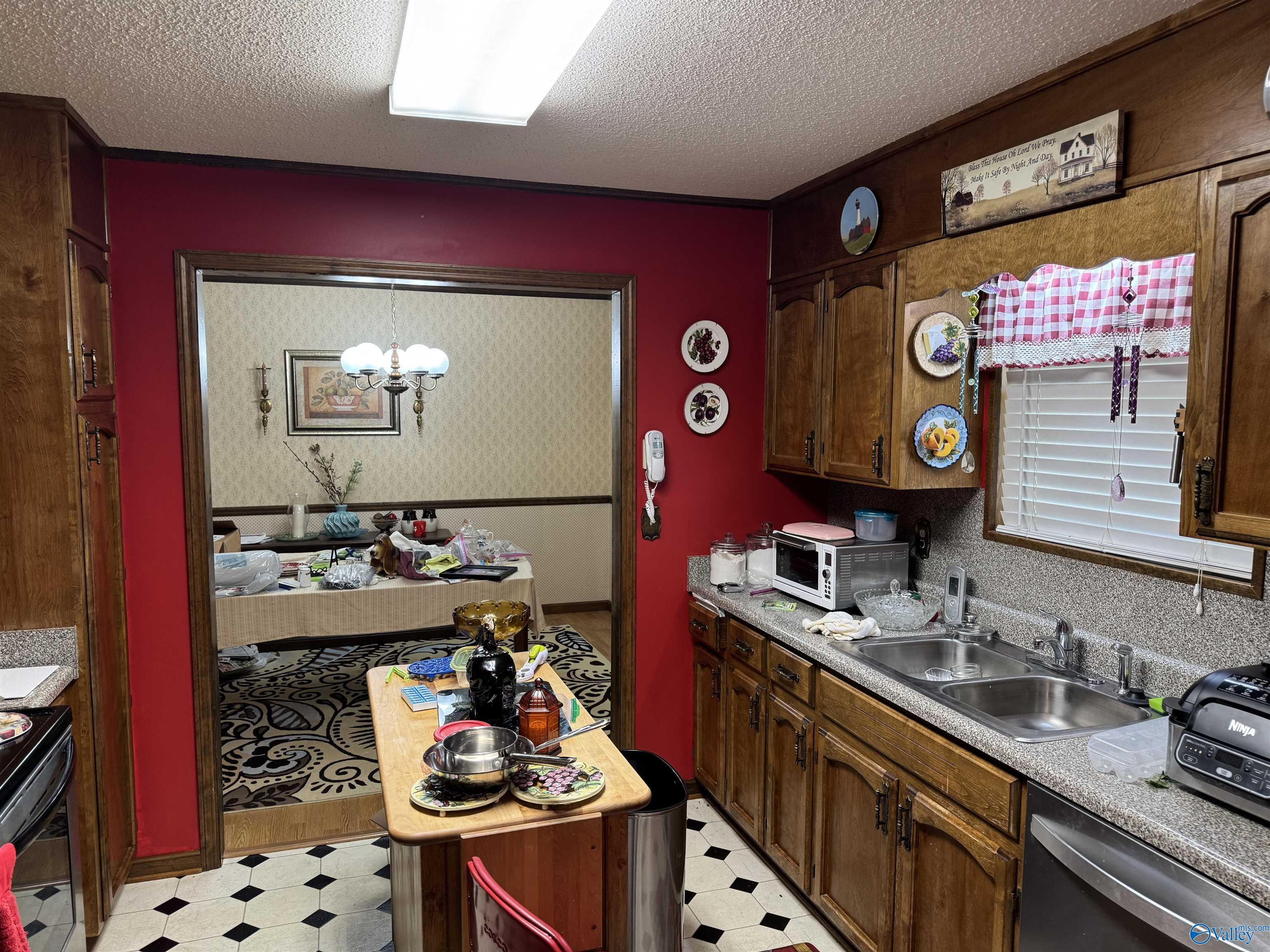 617 Sunset Avenue, Albertville, Alabama image 4
