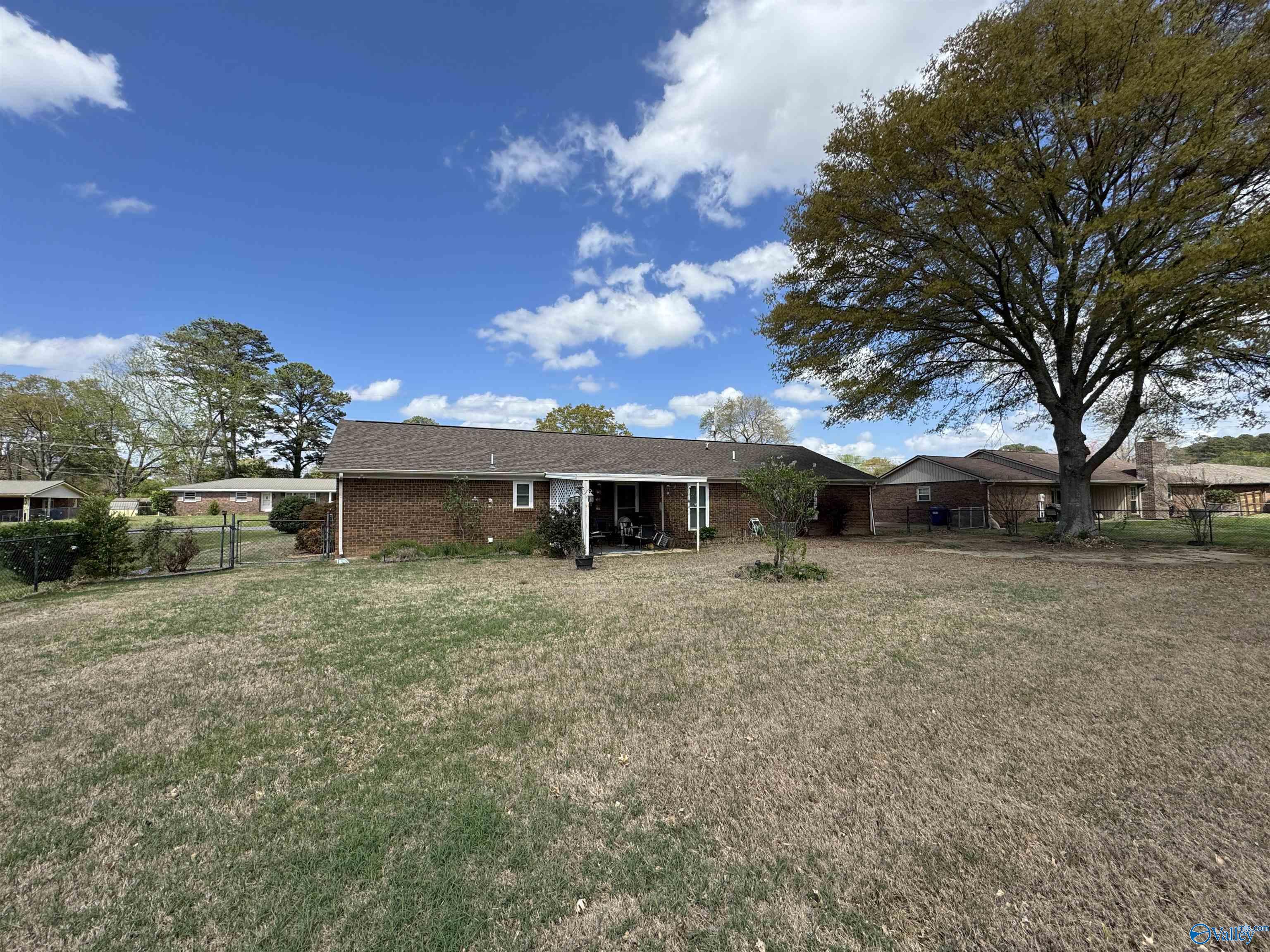 617 Sunset Avenue, Albertville, Alabama image 16