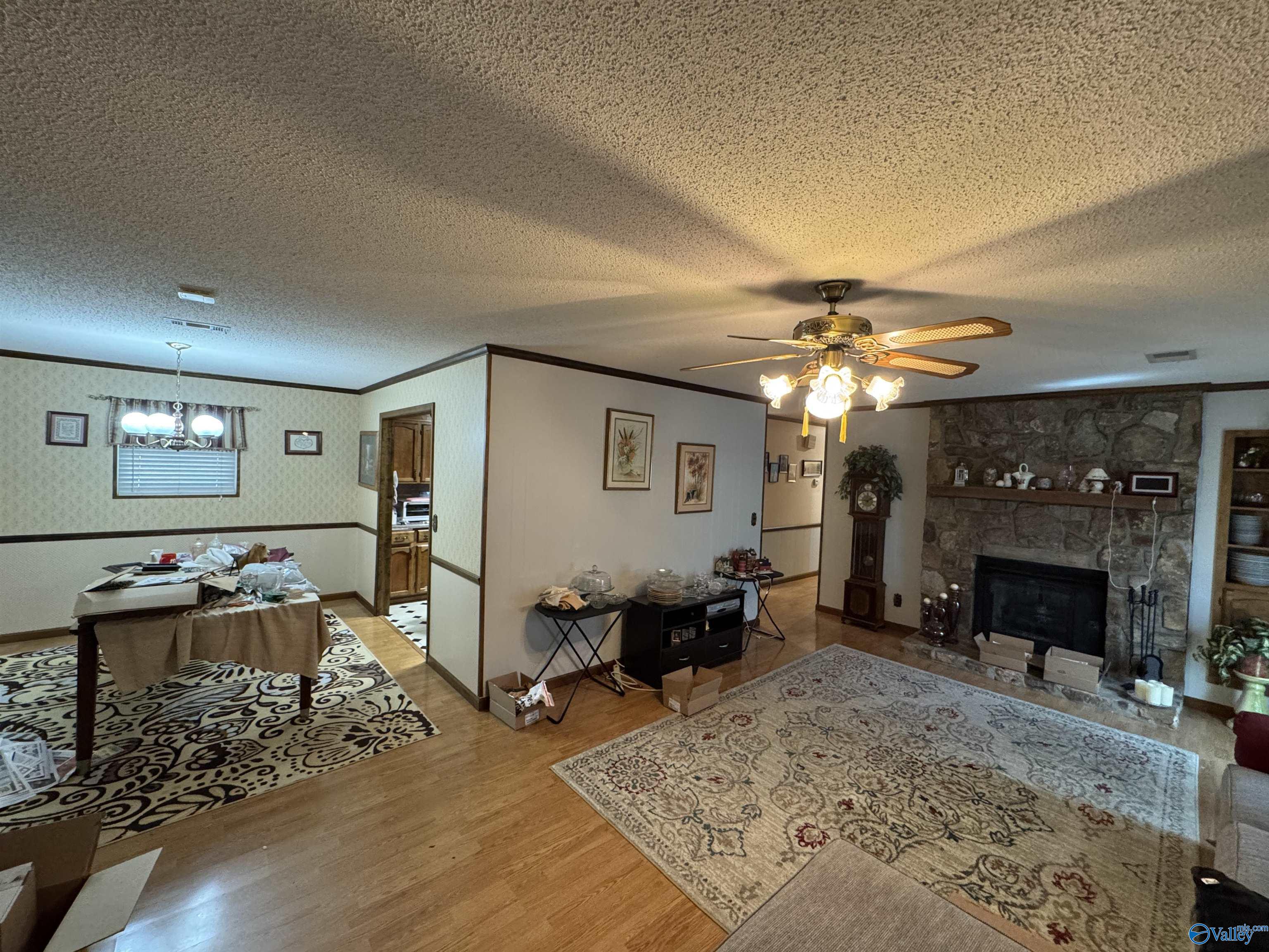 617 Sunset Avenue, Albertville, Alabama image 5