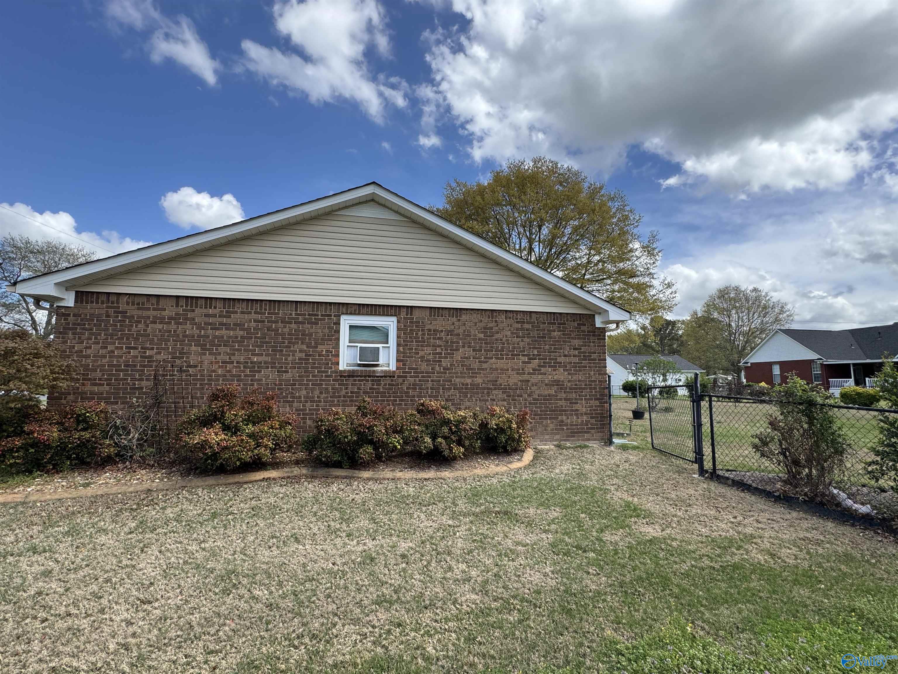 617 Sunset Avenue, Albertville, Alabama image 18