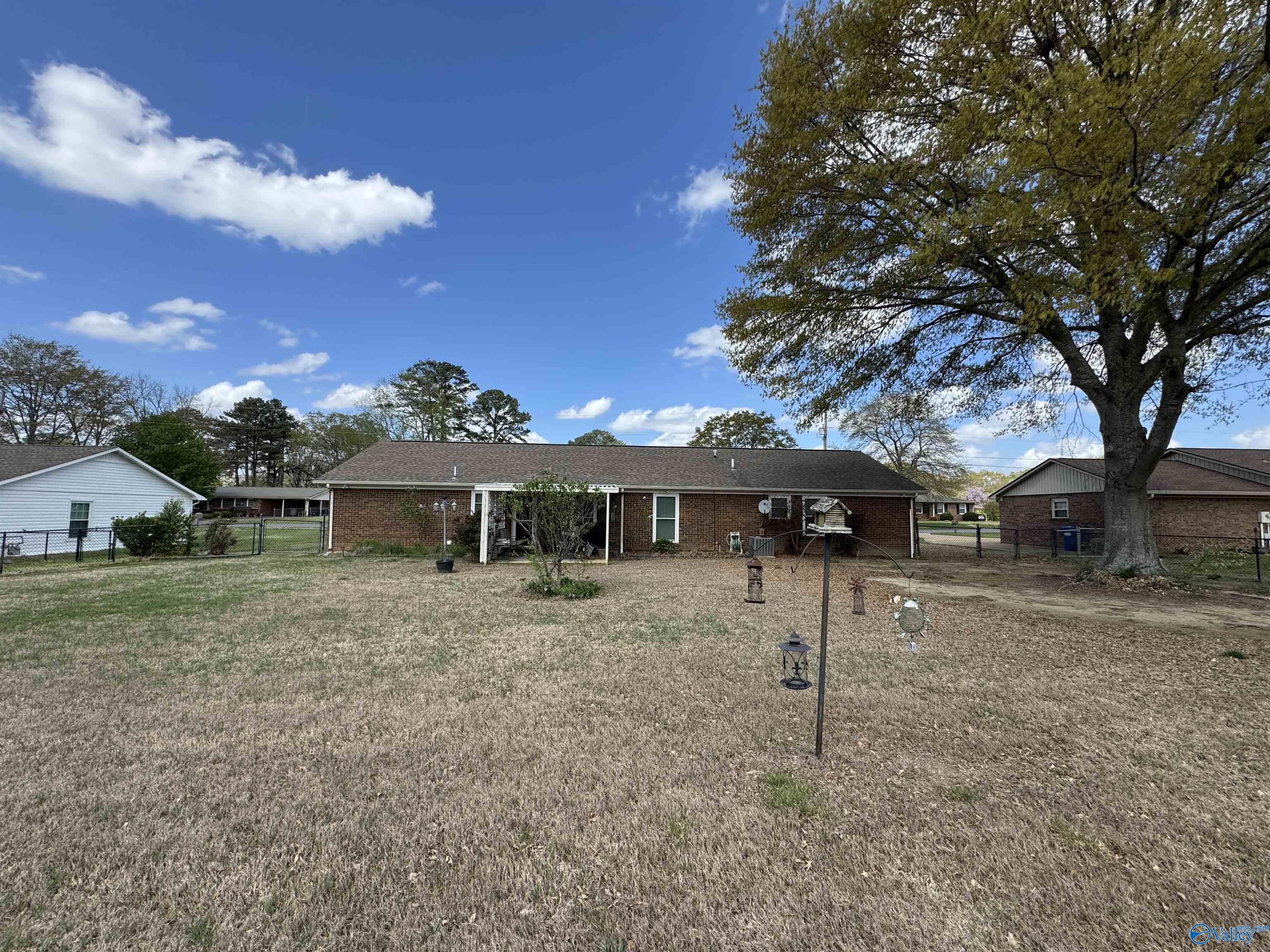 617 Sunset Avenue, Albertville, Alabama image 17