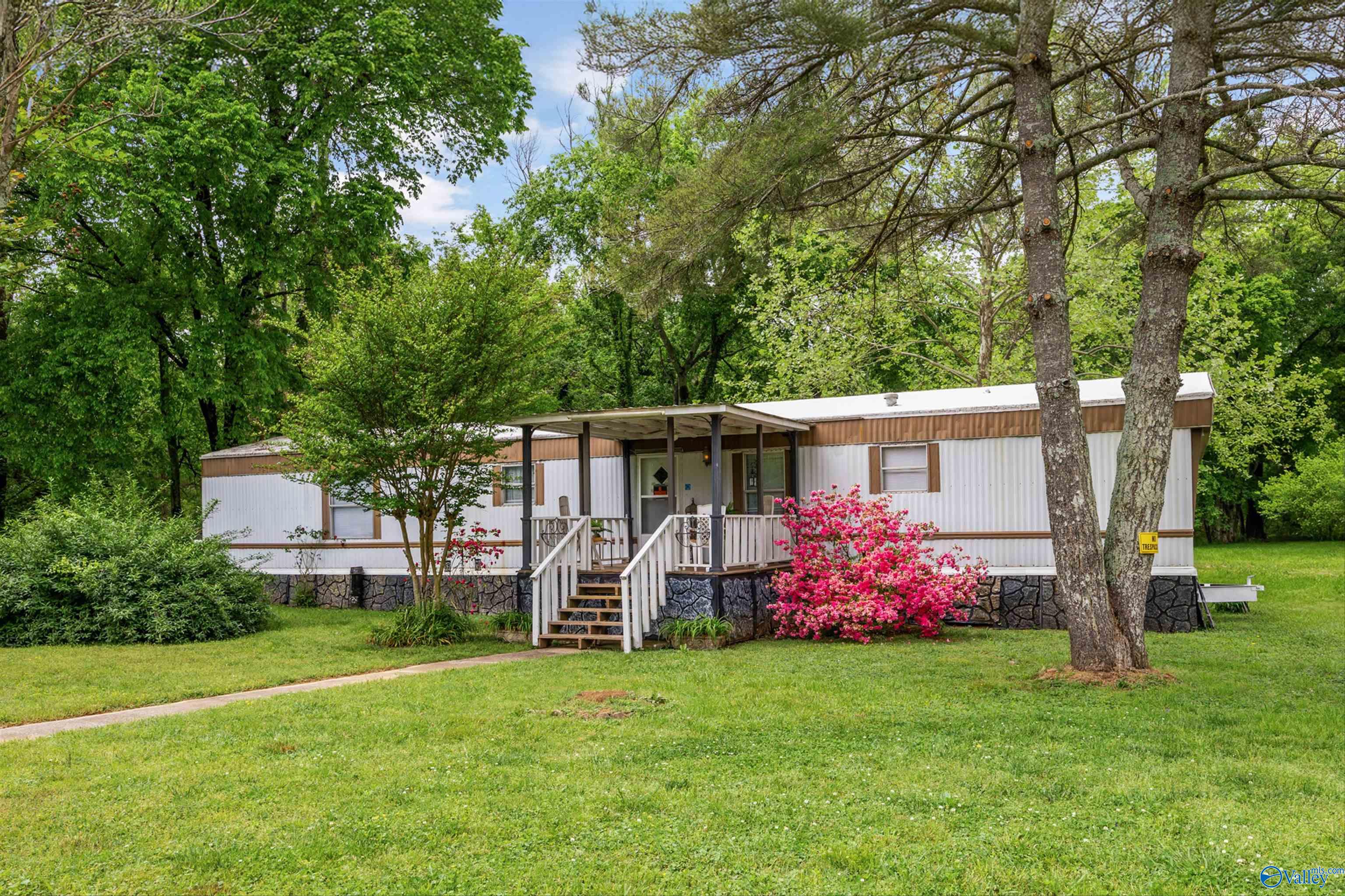 176 Lawler Drive, Brownsboro, Alabama image 2
