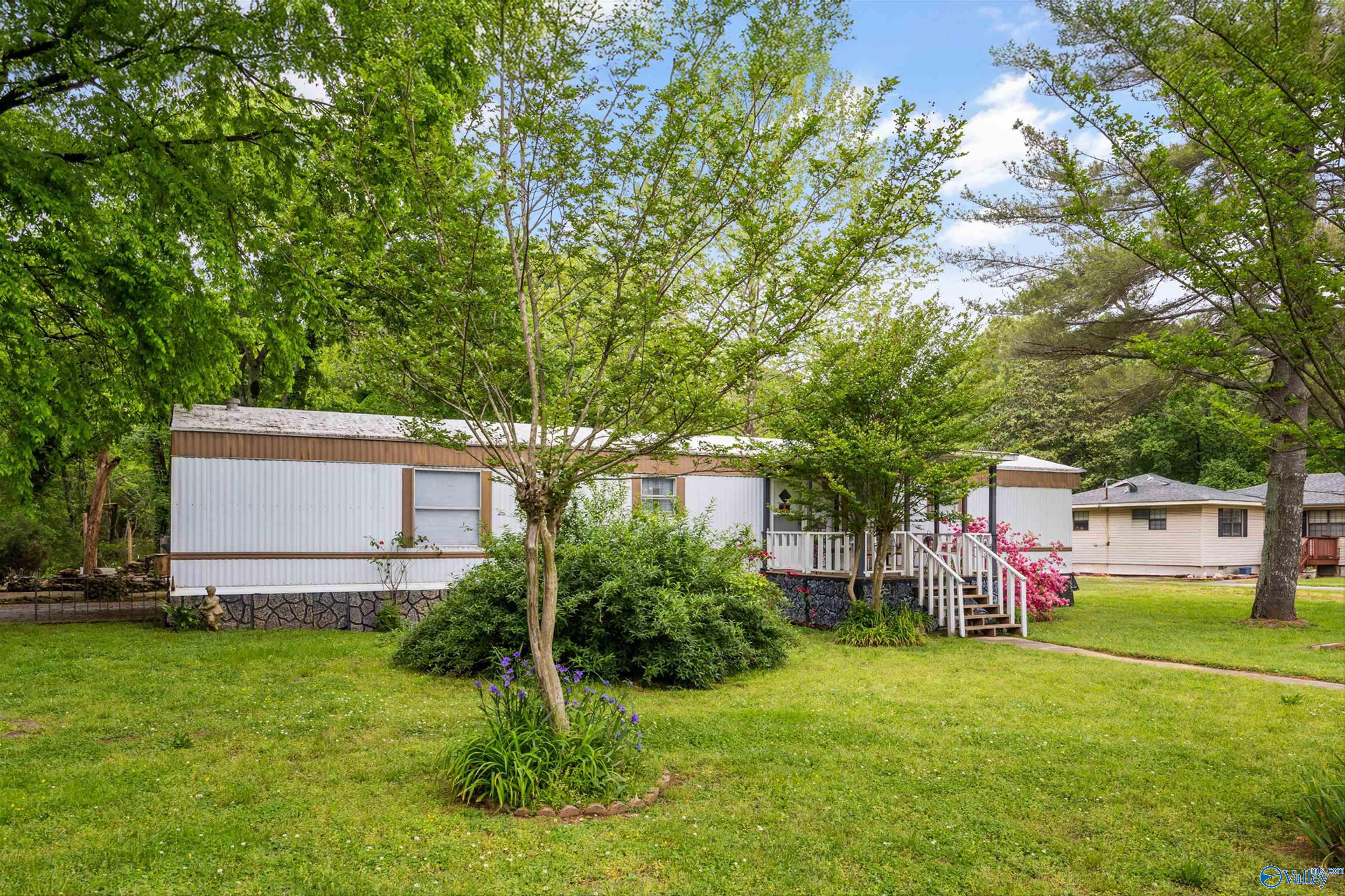 176 Lawler Drive, Brownsboro, Alabama image 4