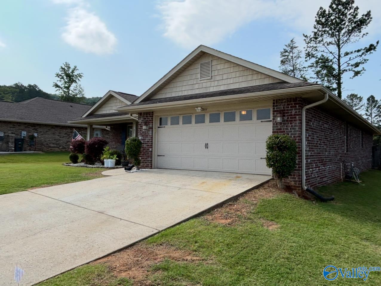 2611 Ashtynn Place, Huntsville, Alabama image 2