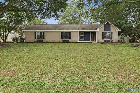 Homes For Sale - 100 Shackleford Road<br/> Meridianville, AL 35759