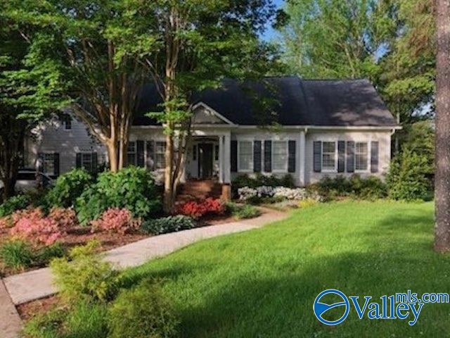 4711 Pineridge Circle, Decatur, Alabama image 2