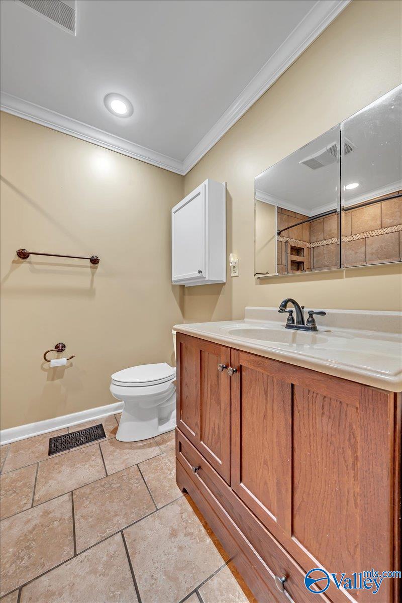 6 Sandra Lane, Athens, Alabama image 9