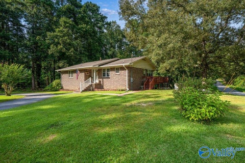 Homes For Sale - 3878 Lake Hill Drive<br/> Etowah County, Gadsden, AL 35907