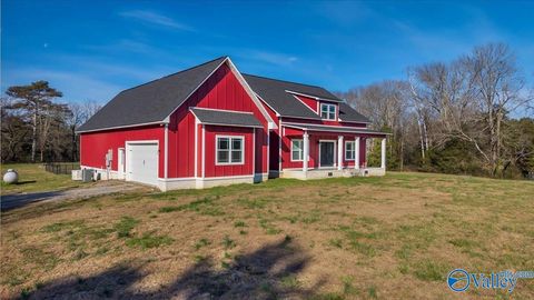 Photo of 626 Carmichael Road, Valley Head, AL 35989 (MLS # 21905578)