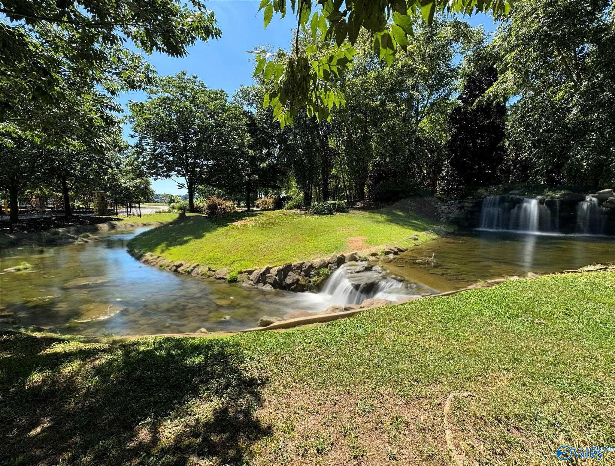 12100 Two Rivers Drive #C4, Athens, Alabama image 3