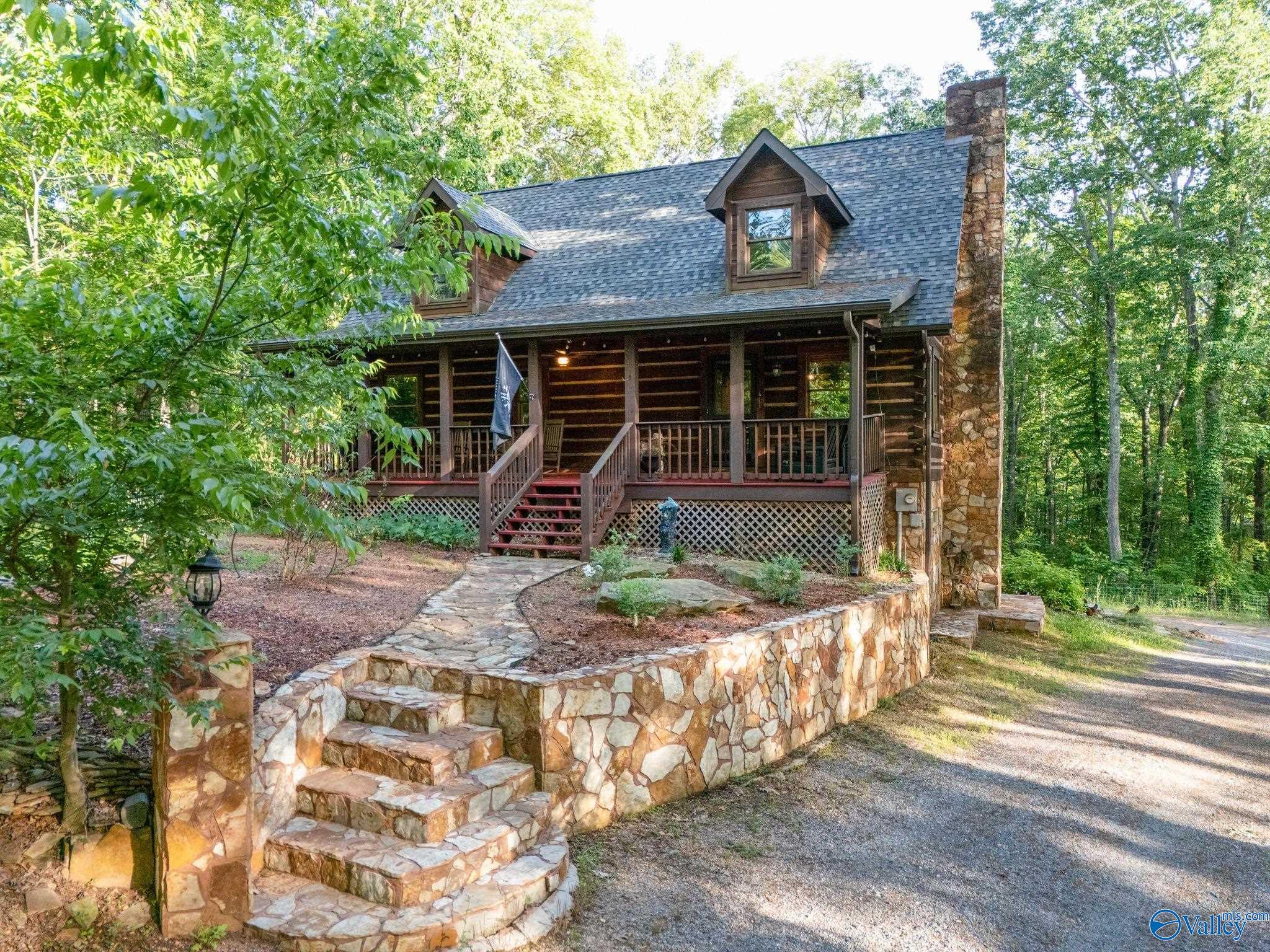 92 Oakmont Trail, Somerville, Alabama image 2