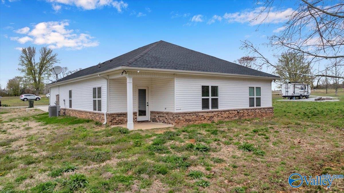124 Randall Mullins Road, Toney, Alabama image 3