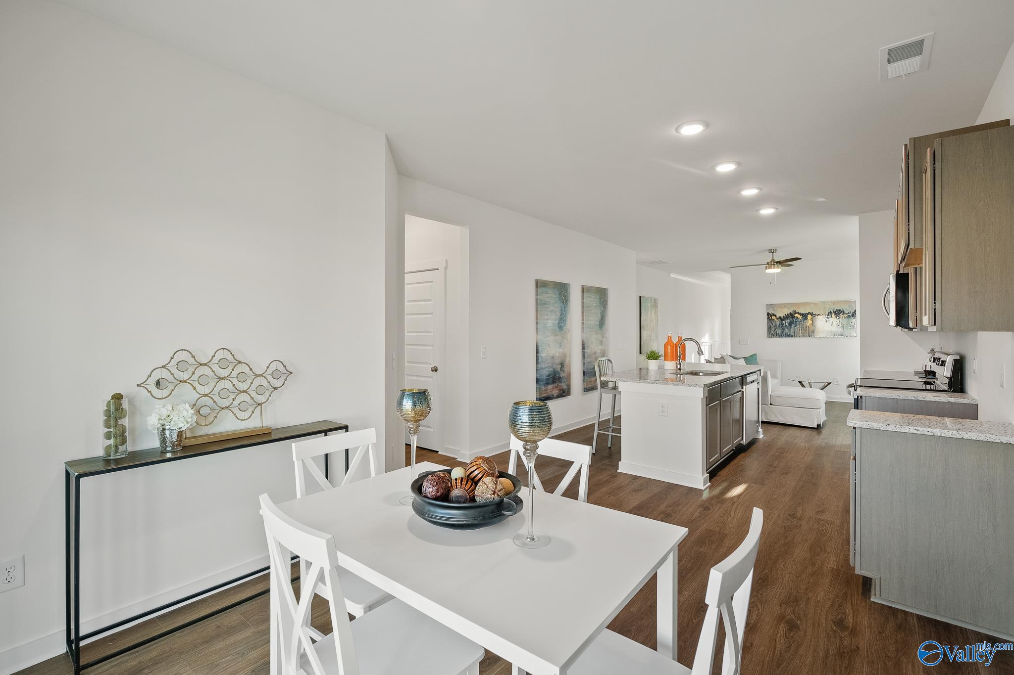 13708 Continental Road