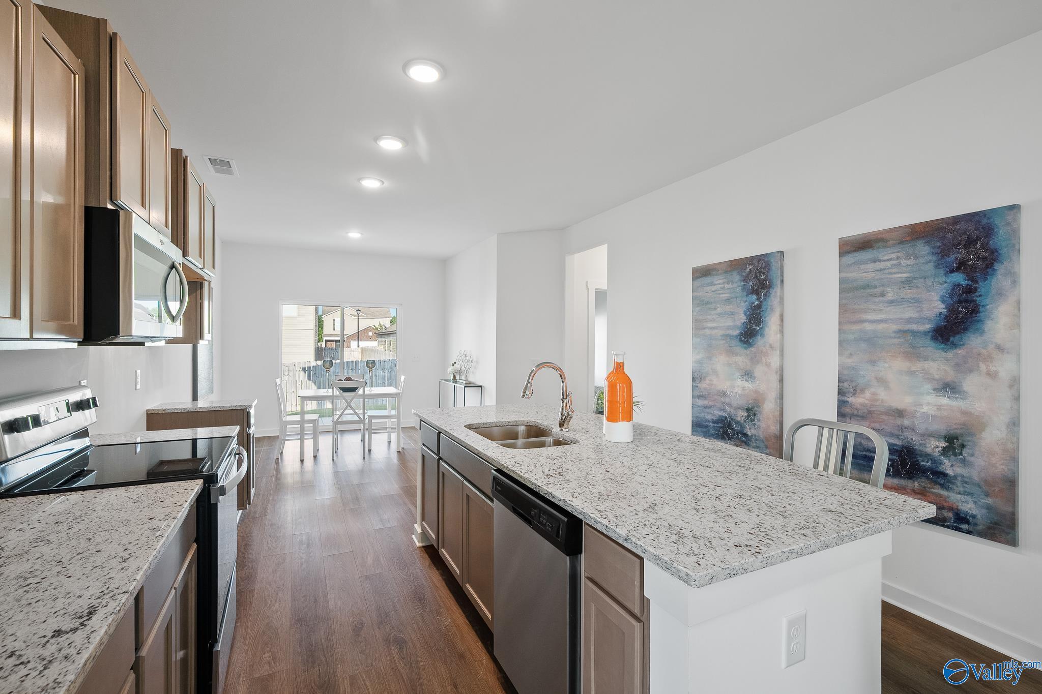 13708 Continental Road