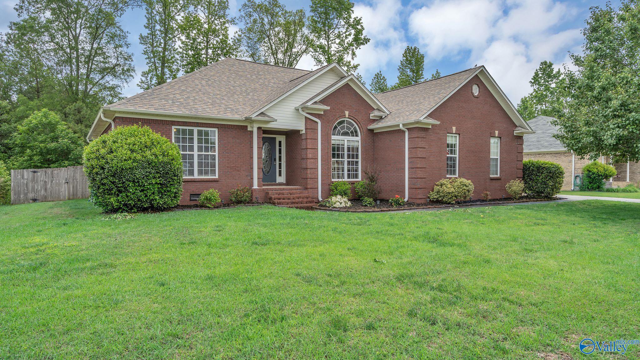228 Chestnut Oak Circle, Owens Cross Roads, Alabama image 8