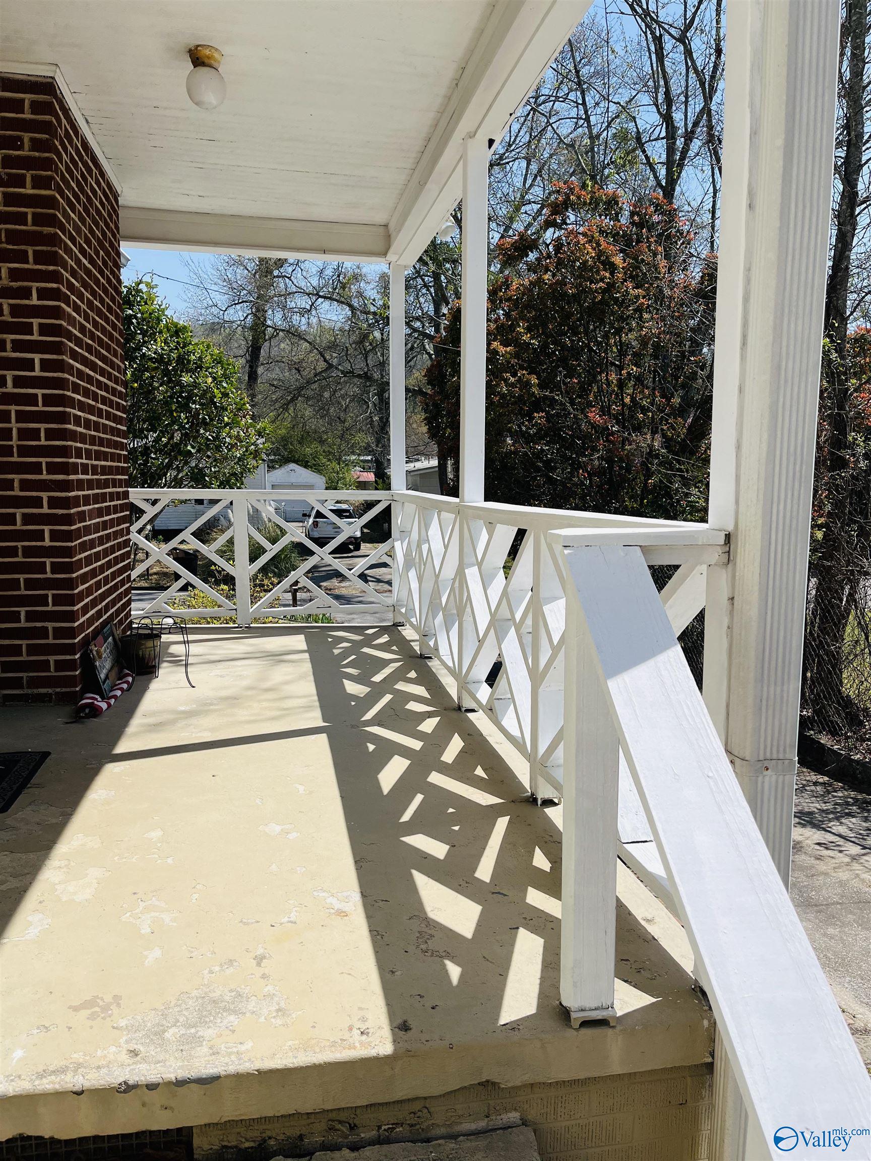 1105 Sangster Road, Gadsden, Alabama image 2
