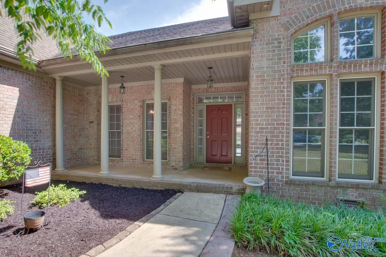 112 Vaughnwood Trace