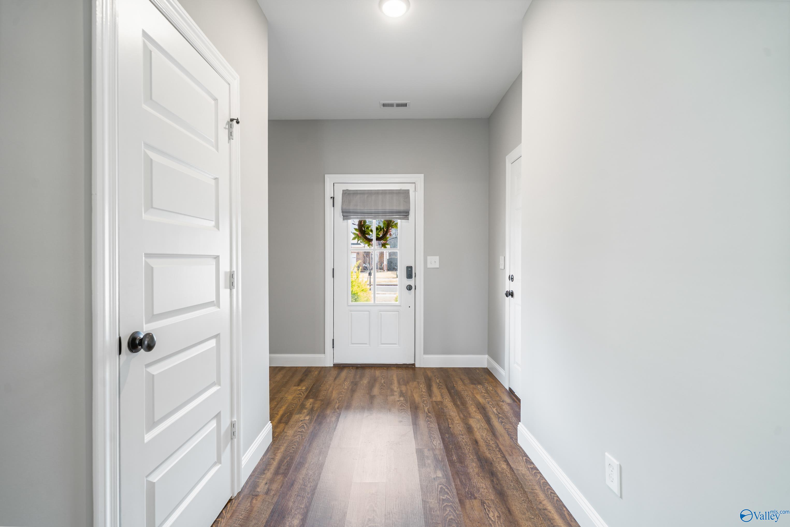 1013 NW Highgrove Heights, Harvest, Alabama image 6