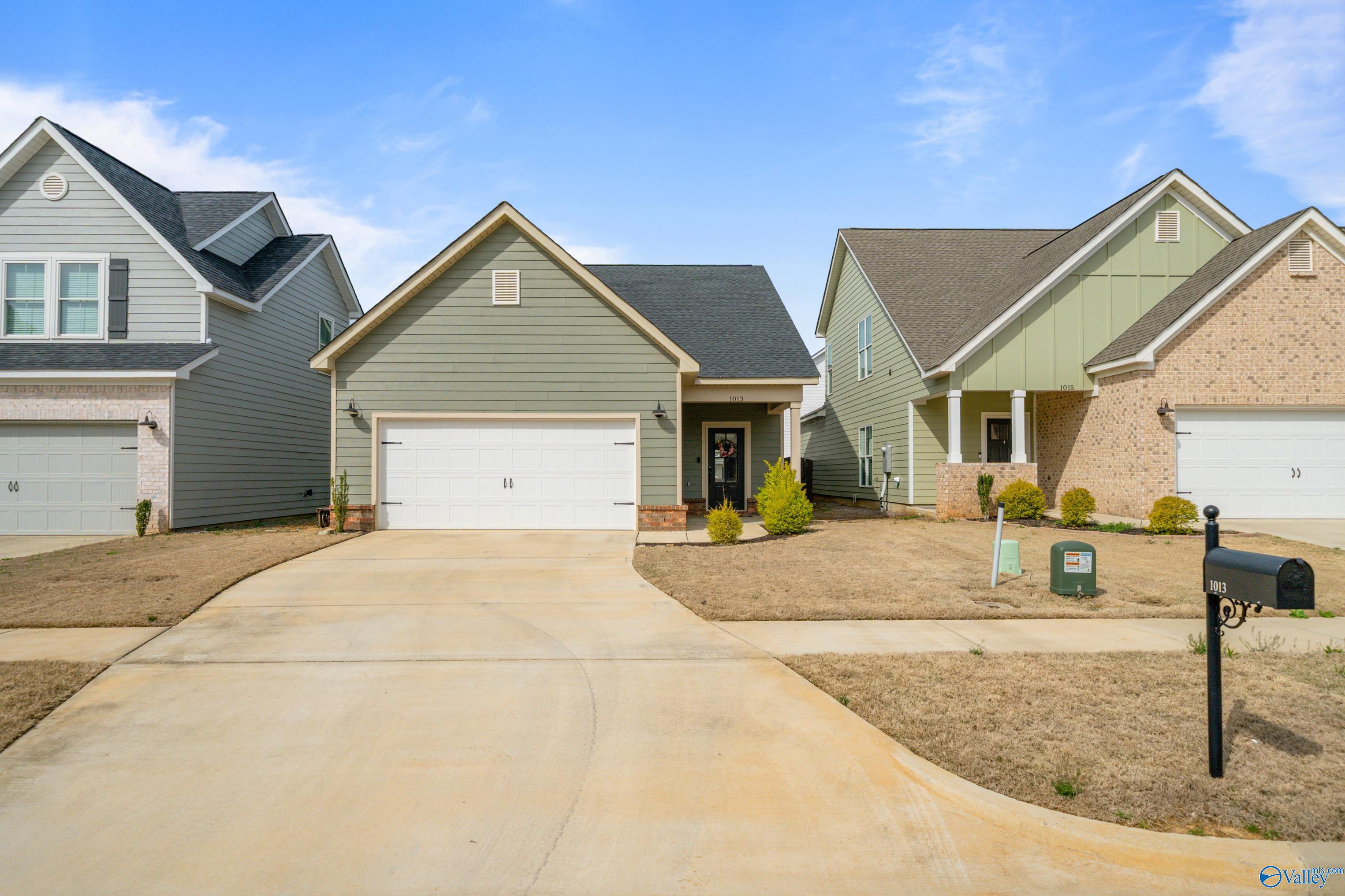 1013 NW Highgrove Heights, Harvest, Alabama image 1