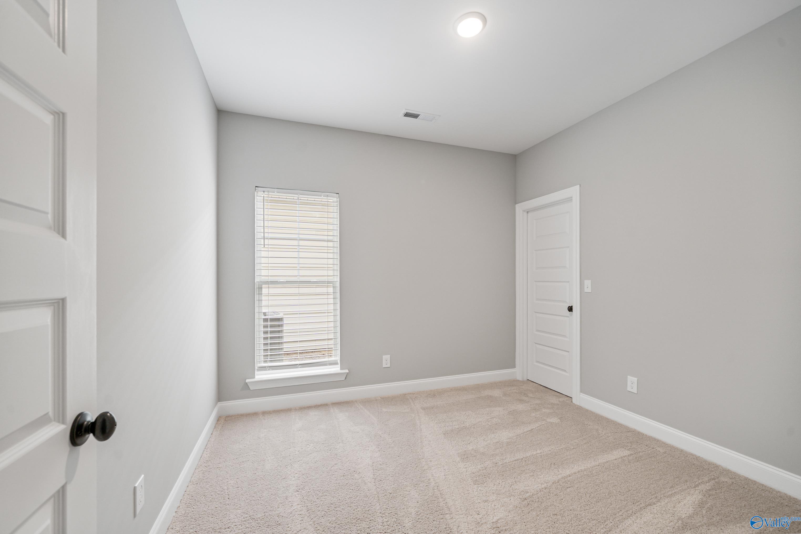 1013 NW Highgrove Heights, Harvest, Alabama image 22