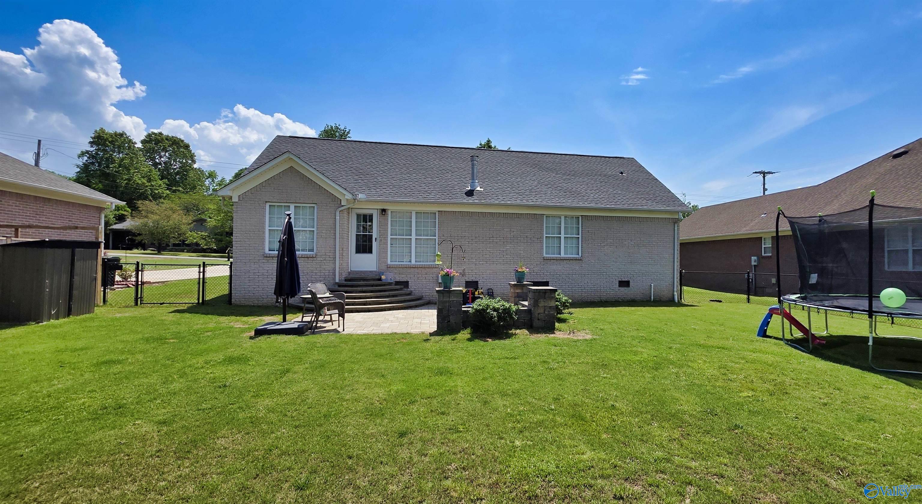 403 E Charlotte Avenue, Scottsboro, Alabama image 2