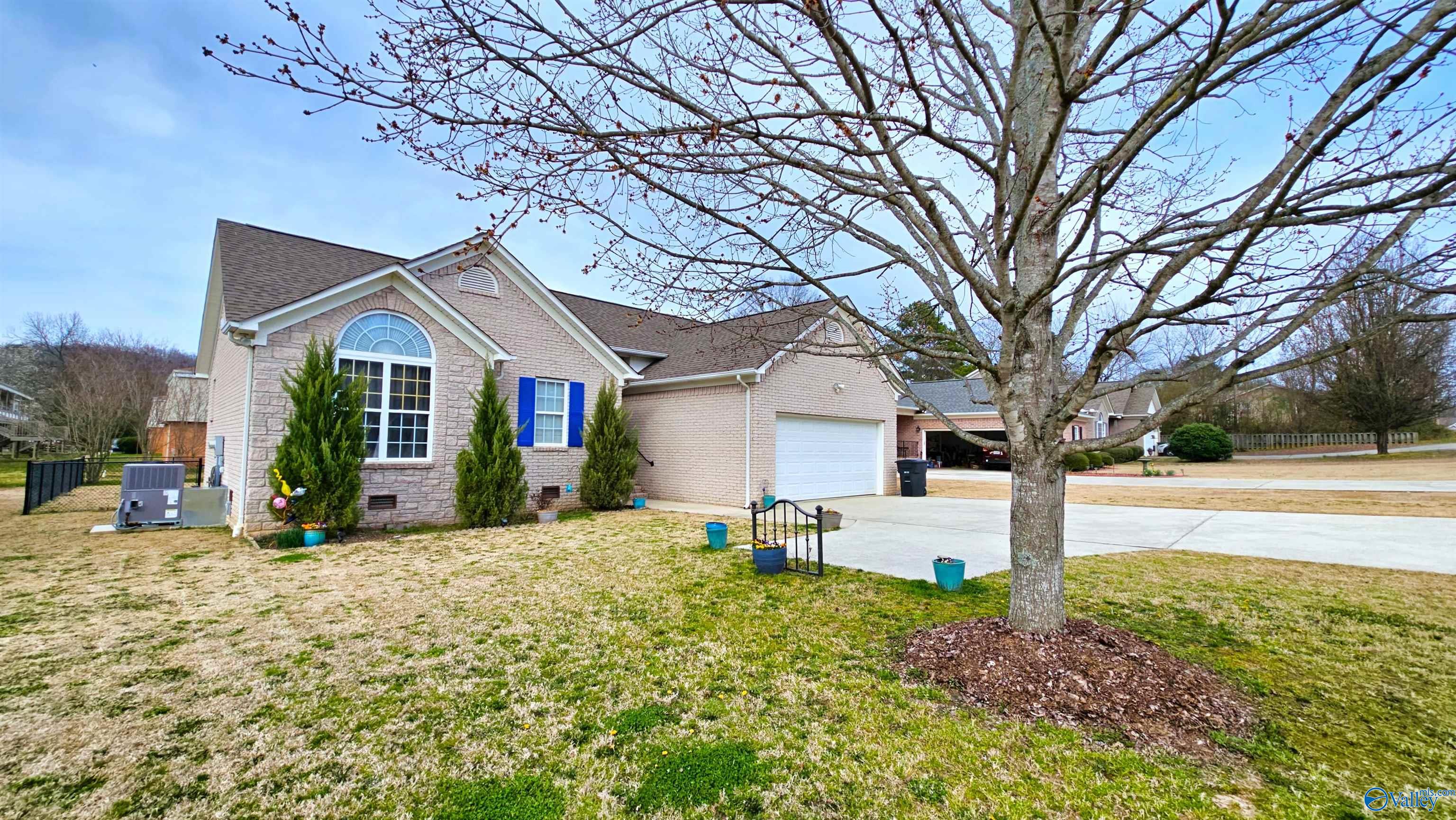 403 E Charlotte Avenue, Scottsboro, Alabama image 2