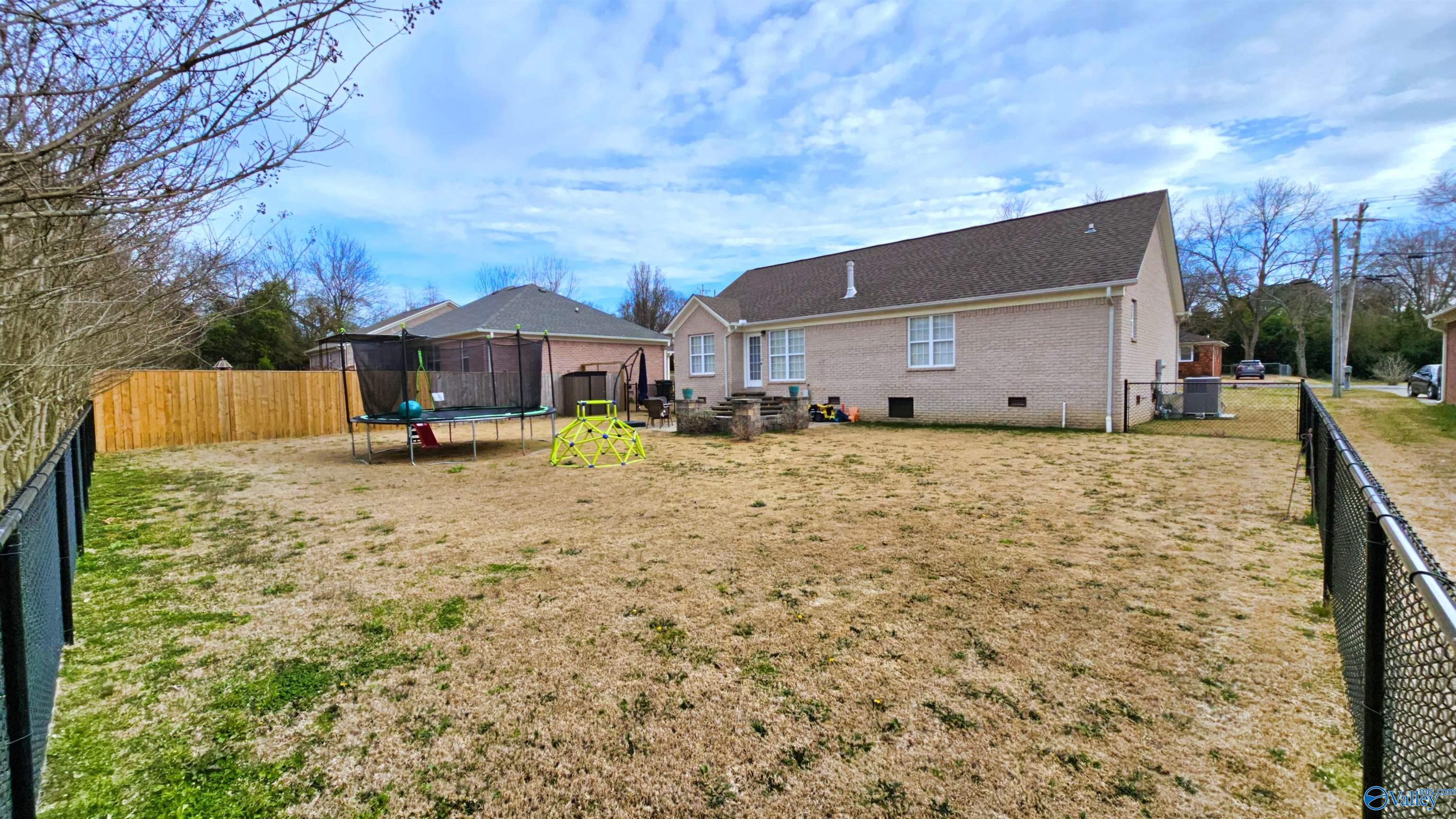403 E Charlotte Avenue, Scottsboro, Alabama image 12